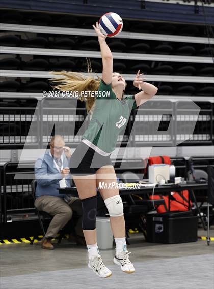 Thumbnail 2 in Green Canyon vs. Snow Canyon (UHSAA 4A First Round Playoff) photogallery.