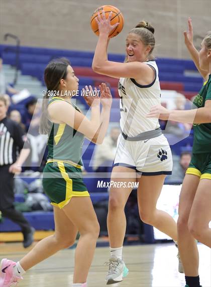 Thumbnail 3 in Pueblo County vs. Evergreen photogallery.