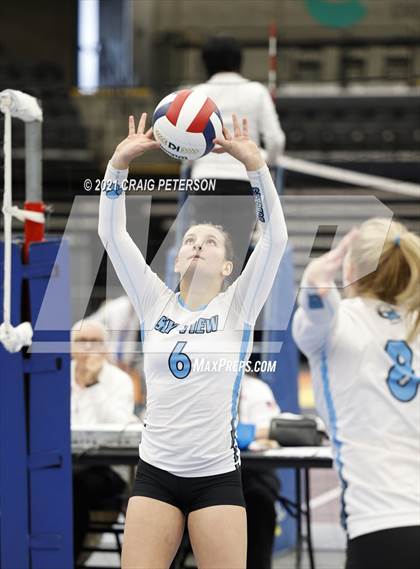 Thumbnail 3 in Sky View vs. Logan (UHSAA 4A First Round Playoff) photogallery.