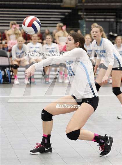 Thumbnail 3 in Sky View vs. Logan (UHSAA 4A First Round Playoff) photogallery.