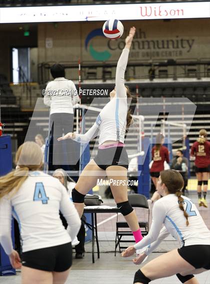 Thumbnail 2 in Sky View vs. Logan (UHSAA 4A First Round Playoff) photogallery.