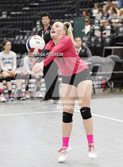 Thumbnail 3 in Sky View vs. Logan (UHSAA 4A First Round Playoff) photogallery.