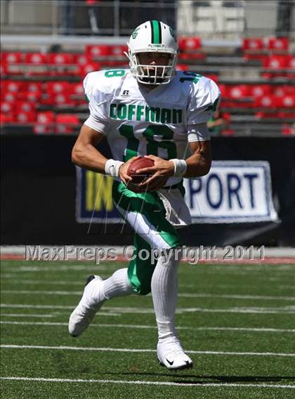 Thumbnail 1 in Dublin Coffman vs. Westerville South (Kirk Herbstreit National Kickoff Classic) photogallery.