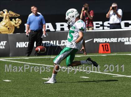 Thumbnail 3 in Dublin Coffman vs. Westerville South (Kirk Herbstreit National Kickoff Classic) photogallery.