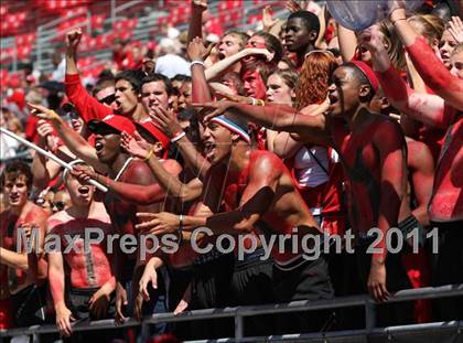 Thumbnail 1 in Dublin Coffman vs. Westerville South (Kirk Herbstreit National Kickoff Classic) photogallery.