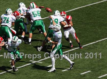 Thumbnail 1 in Dublin Coffman vs. Westerville South (Kirk Herbstreit National Kickoff Classic) photogallery.
