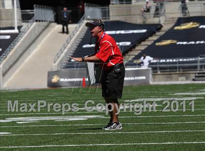 Thumbnail 3 in Dublin Coffman vs. Westerville South (Kirk Herbstreit National Kickoff Classic) photogallery.