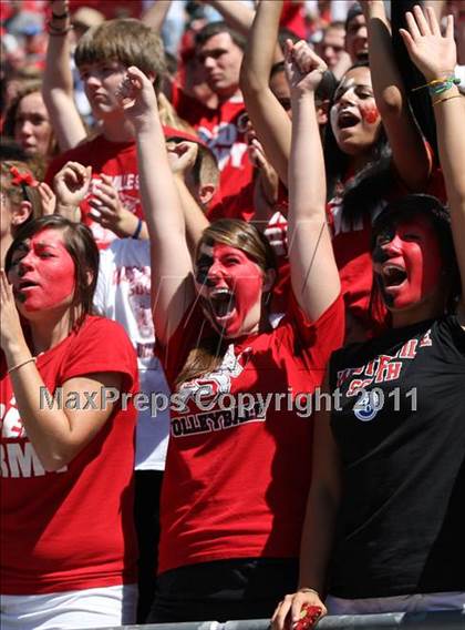 Thumbnail 1 in Dublin Coffman vs. Westerville South (Kirk Herbstreit National Kickoff Classic) photogallery.