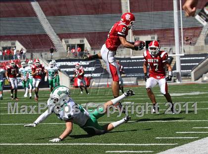 Thumbnail 3 in Dublin Coffman vs. Westerville South (Kirk Herbstreit National Kickoff Classic) photogallery.