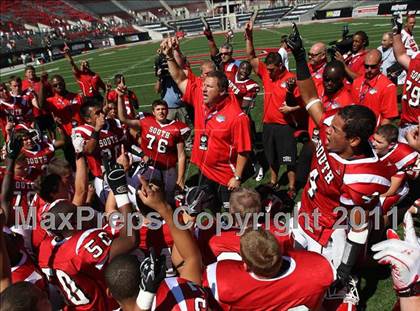 Thumbnail 3 in Dublin Coffman vs. Westerville South (Kirk Herbstreit National Kickoff Classic) photogallery.