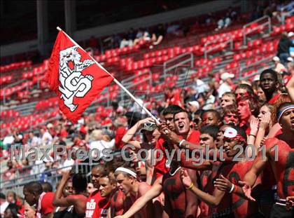 Thumbnail 1 in Dublin Coffman vs. Westerville South (Kirk Herbstreit National Kickoff Classic) photogallery.