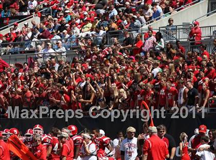 Thumbnail 2 in Dublin Coffman vs. Westerville South (Kirk Herbstreit National Kickoff Classic) photogallery.
