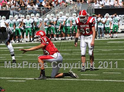 Thumbnail 1 in Dublin Coffman vs. Westerville South (Kirk Herbstreit National Kickoff Classic) photogallery.