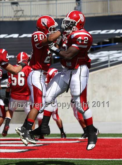 Thumbnail 3 in Dublin Coffman vs. Westerville South (Kirk Herbstreit National Kickoff Classic) photogallery.