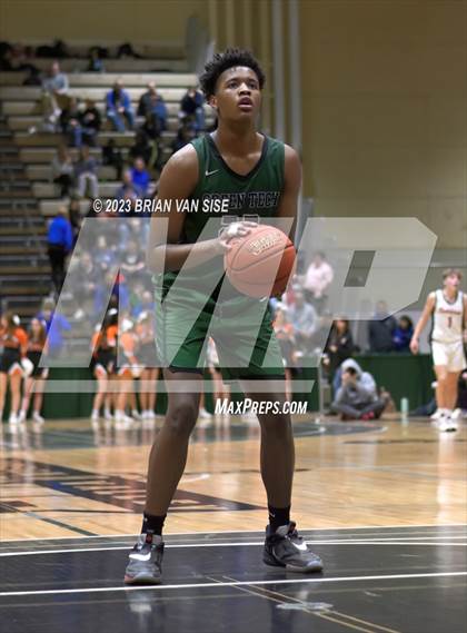 Thumbnail 2 in Bethlehem Central vs. Green Tech photogallery.