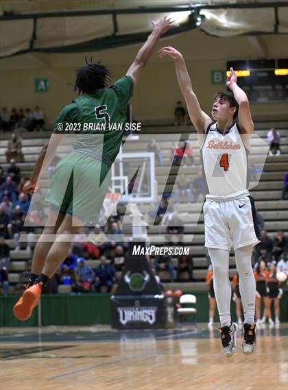 Thumbnail 2 in Bethlehem Central vs. Green Tech photogallery.
