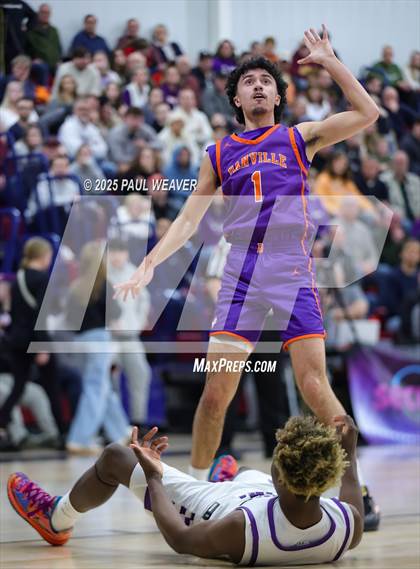 Thumbnail 2 in Shamokin Area vs. Danville (PIAA District 4 Class 4A Final) photogallery.