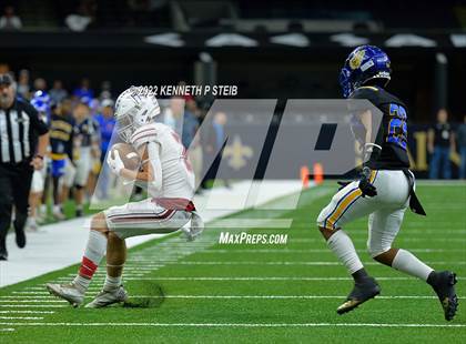 Thumbnail 1 in Dunham @ St. Charles Catholic (LHSAA Div III Select Final) photogallery.