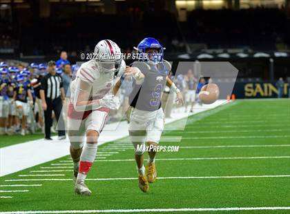 Thumbnail 3 in Dunham @ St. Charles Catholic (LHSAA Div III Select Final) photogallery.