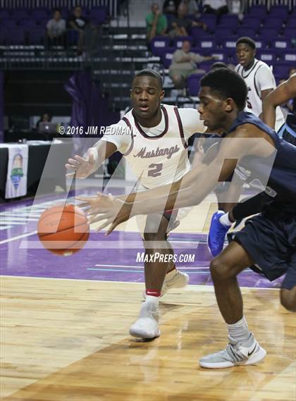 Thumbnail 2 in Pace Academy vs. Memphis East (City of Palms Classic) photogallery.