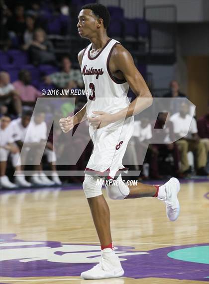 Thumbnail 1 in Pace Academy vs. Memphis East (City of Palms Classic) photogallery.
