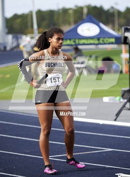 Thumbnail 2 in River City Relays (4x400m) photogallery.