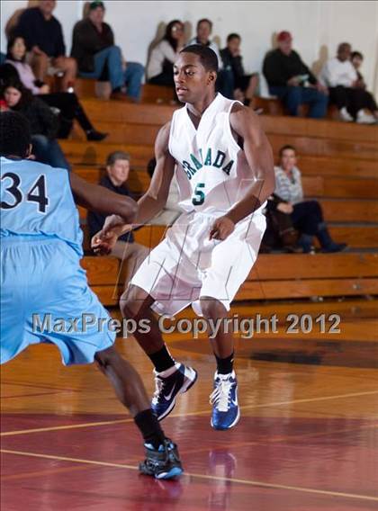 Thumbnail 3 in Granada Hills vs Burbank photogallery.