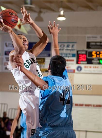 Thumbnail 3 in Granada Hills vs Burbank photogallery.