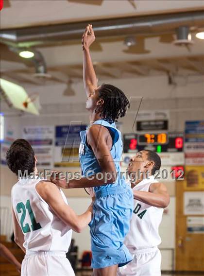 Thumbnail 2 in Granada Hills vs Burbank photogallery.