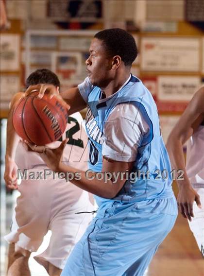 Thumbnail 3 in Granada Hills vs Burbank photogallery.