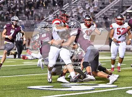 Thumbnail 2 in Lee vs Marshall photogallery.