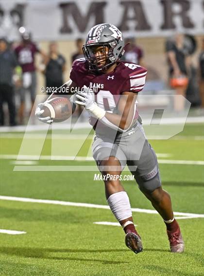 Thumbnail 2 in Lee vs Marshall photogallery.