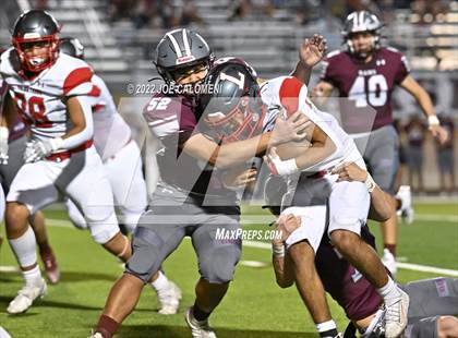 Thumbnail 2 in Lee vs Marshall photogallery.