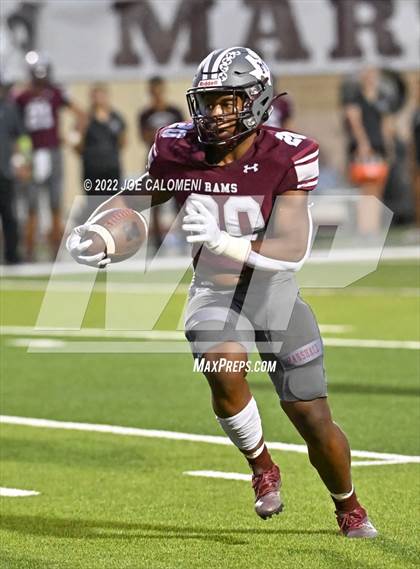 Thumbnail 1 in Lee vs Marshall photogallery.