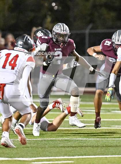 Thumbnail 3 in Lee vs Marshall photogallery.