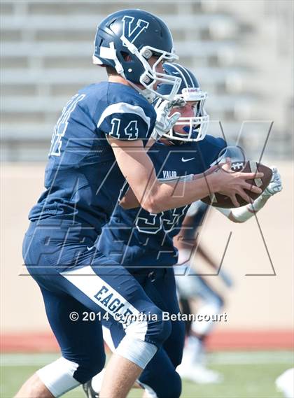 Thumbnail 1 in JV: Valor Christian vs Cherry Creek photogallery.