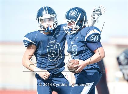 Thumbnail 2 in JV: Valor Christian vs Cherry Creek photogallery.
