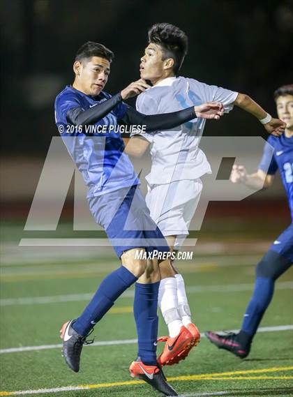 Thumbnail 2 in El Camino Real vs. Sylmar (Ralph Brandt Tournament) photogallery.