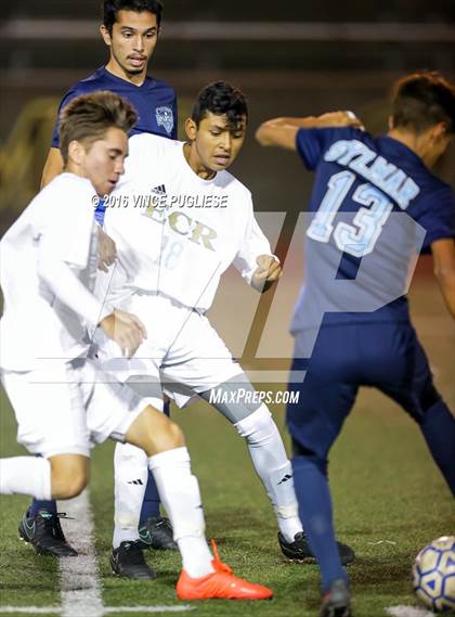 Thumbnail 1 in El Camino Real vs. Sylmar (Ralph Brandt Tournament) photogallery.
