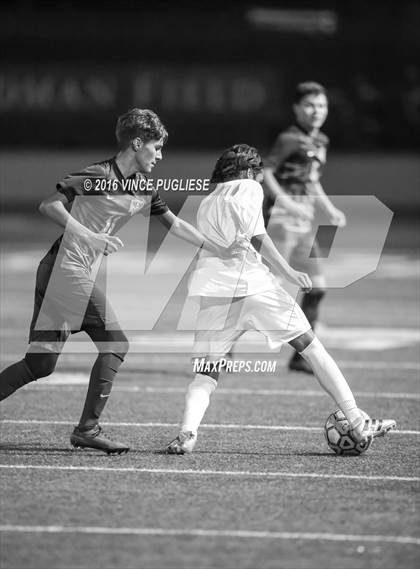 Thumbnail 1 in El Camino Real vs. Sylmar (Ralph Brandt Tournament) photogallery.