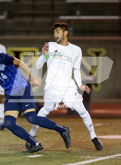 Thumbnail 3 in El Camino Real vs. Sylmar (Ralph Brandt Tournament) photogallery.