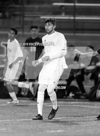 Thumbnail 2 in El Camino Real vs. Sylmar (Ralph Brandt Tournament) photogallery.