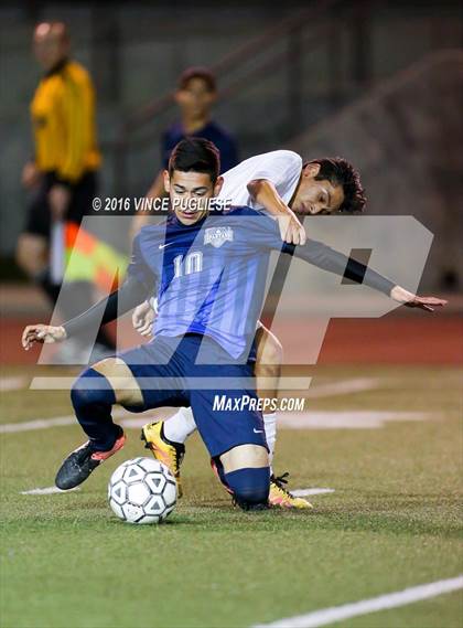 Thumbnail 2 in El Camino Real vs. Sylmar (Ralph Brandt Tournament) photogallery.