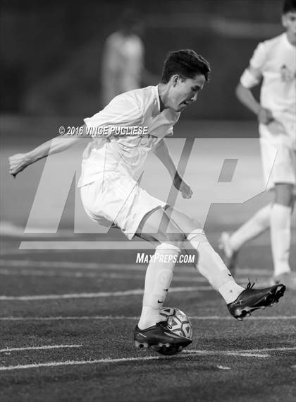 Thumbnail 2 in El Camino Real vs. Sylmar (Ralph Brandt Tournament) photogallery.