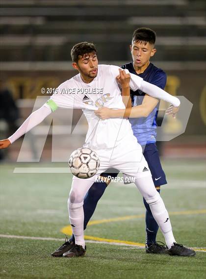 Thumbnail 2 in El Camino Real vs. Sylmar (Ralph Brandt Tournament) photogallery.