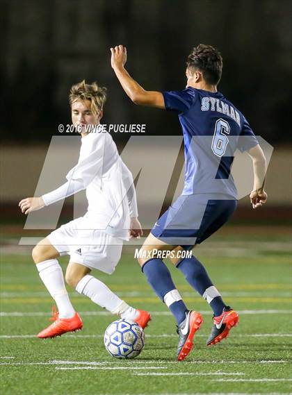 Thumbnail 1 in El Camino Real vs. Sylmar (Ralph Brandt Tournament) photogallery.