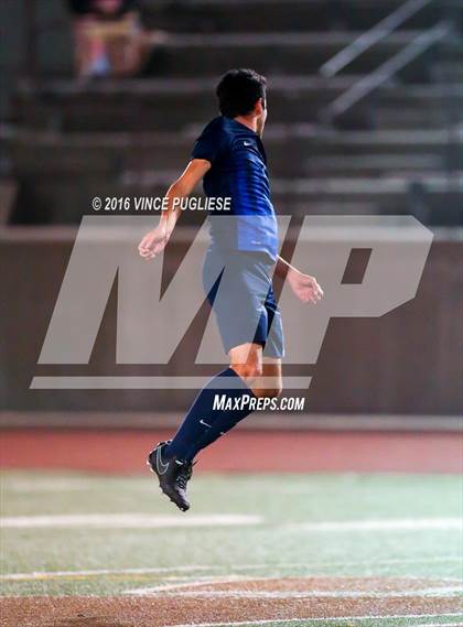 Thumbnail 2 in El Camino Real vs. Sylmar (Ralph Brandt Tournament) photogallery.