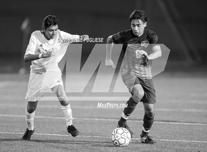 Thumbnail 2 in El Camino Real vs. Sylmar (Ralph Brandt Tournament) photogallery.