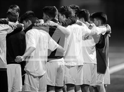 Thumbnail 3 in El Camino Real vs. Sylmar (Ralph Brandt Tournament) photogallery.