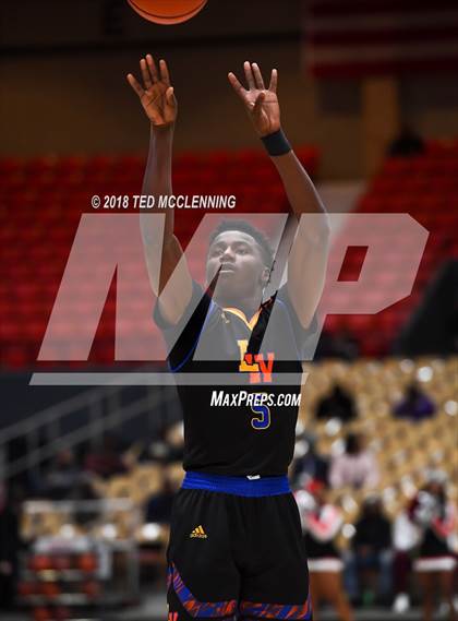 Thumbnail 3 in Landry-Walker vs Pine Bluff (King Cotton Classic) photogallery.